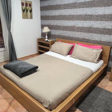 Holidays Home Sereleo Santa Venerina Room photo